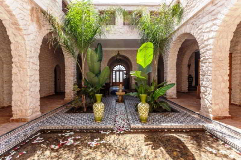 Riad Dharma Bou Mkila Ngoại thất bức ảnh